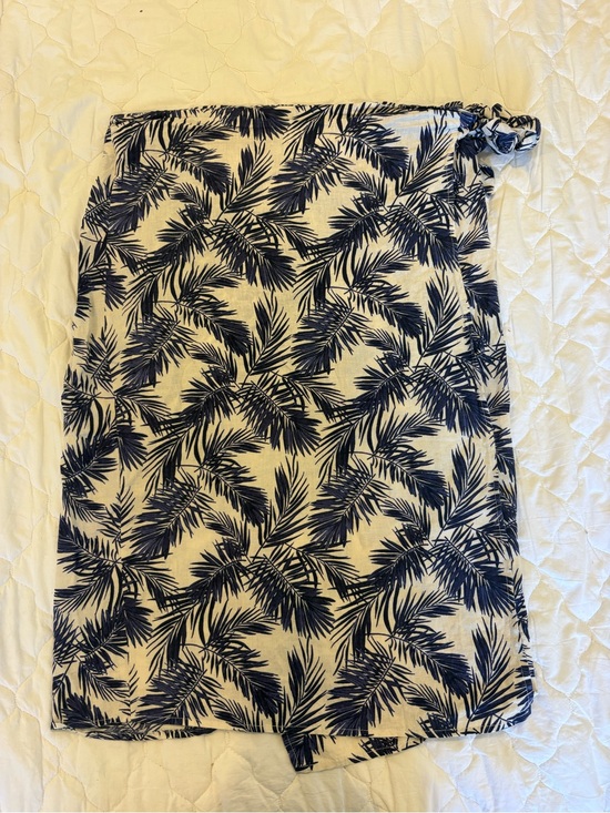 Panama Jack Dresses & Skirts - Panama Jack Navy Palm-Print Asymmetrical Skirt